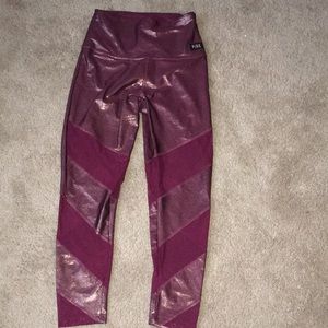 NWOT PINK ultimate leggings